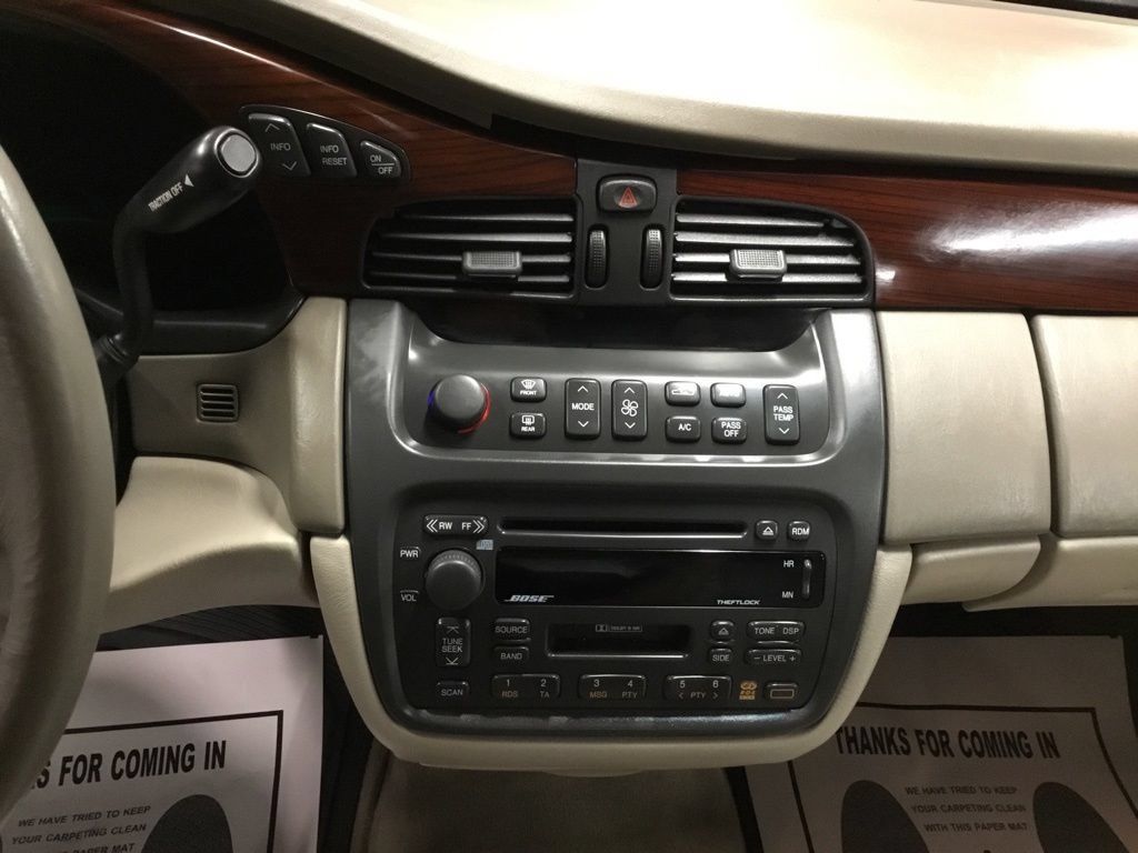 Used 2000 Cadillac De Ville DHS w/ Safety/Security Pkg FWD image 51