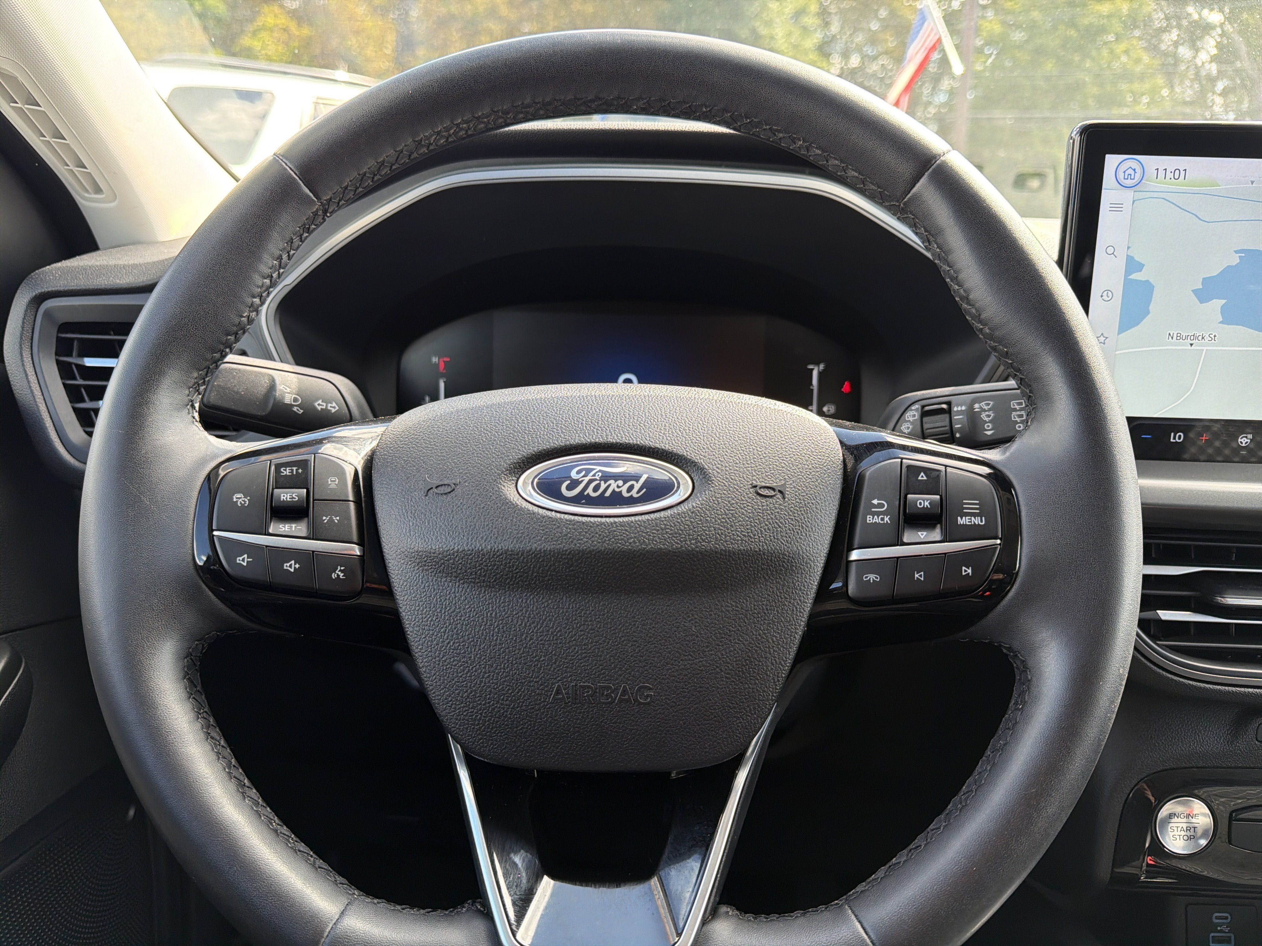 Used 2023 Ford Escape Active w/ Tech Pack #1 AWD/4WD image 14