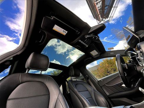 Used 2021 Mercedes-Benz GLC 300 GLC 300 image 27