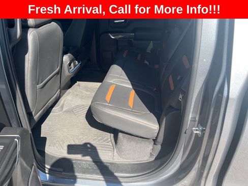 Used 2022 GMC Sierra 1500 AT4 w/ AT4 Preferred Package image 7