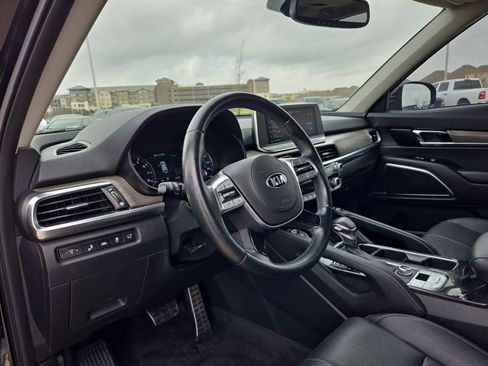 Certified 2021 Kia Telluride SX w/ Nightfall Edition Package image 2