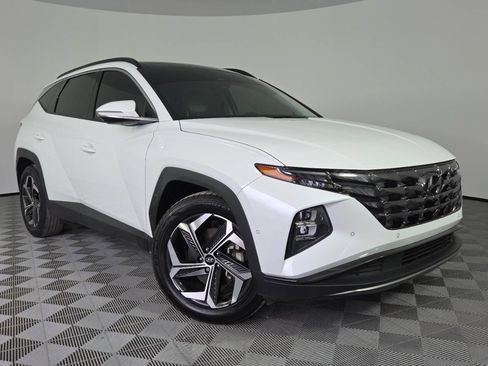 Used 2022 Hyundai Tucson Limited w/ Cargo Package FWD image 1
