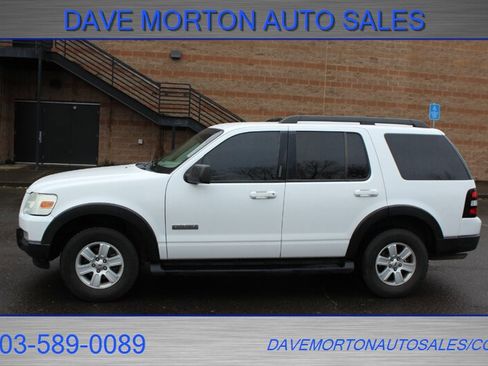 Used 2007 Ford Explorer XLT image 7