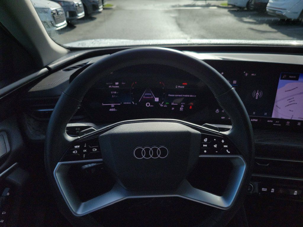 Certified 2025 Audi Q5 Premium w/ Convenience Package AWD/4WD image 8