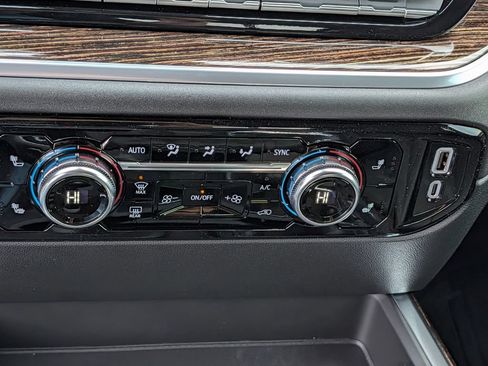 New 2026 GMC Sierra 1500 Elevation w/ Elevation Premium Package RWD image 16