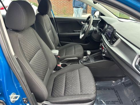 Used 2023 Kia Rio S w/ Technology Package image 19