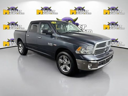Used 2018 RAM 1500 Big Horn AWD/4WD image 3