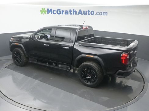 New 2025 GMC Canyon Denali w/ LPO, Denali Black Edition image 25