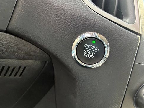 Used 2019 Ford Edge SEL w/ Equipment Group 201A AWD/4WD image 47