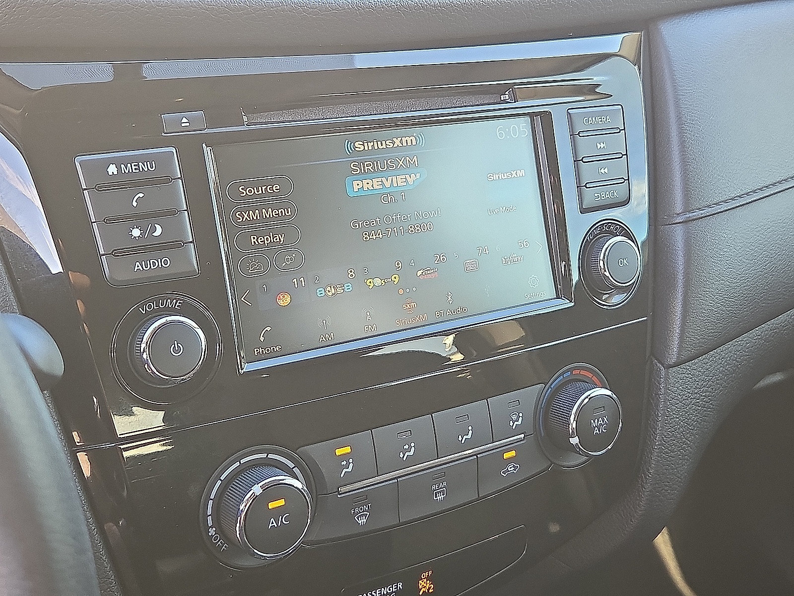 Used 2018 Nissan Rogue S w/ S Value Package FWD image 7