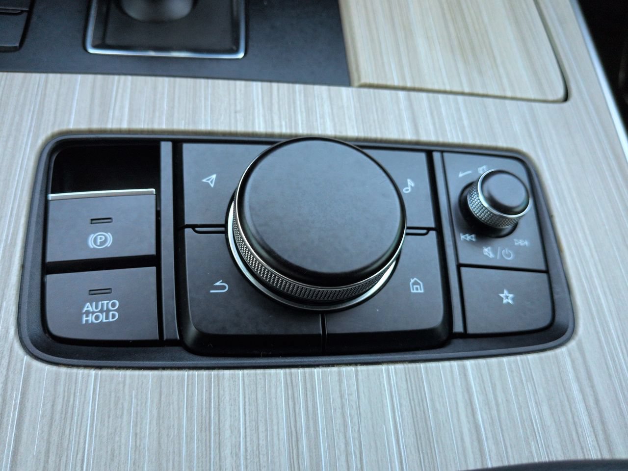 Used 2024 MAZDA CX-90 Plug-In Hybrid w/ Preferred AWD/4WD image 30