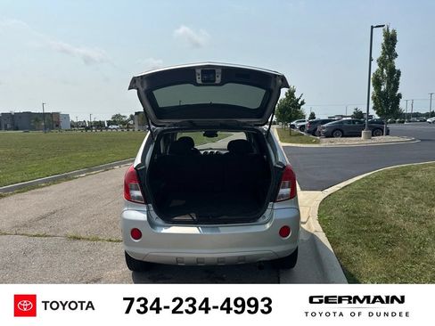 Used 2013 Chevrolet Captiva Sport LT FWD image 12