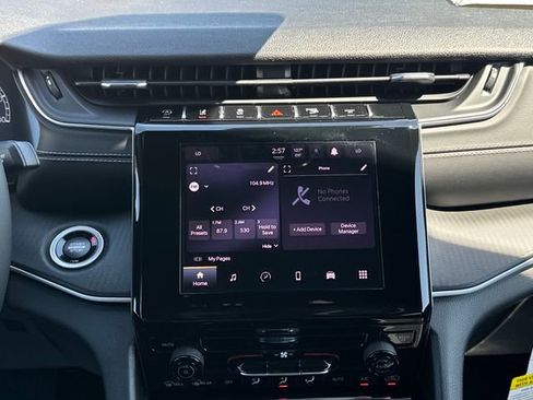 New 2025 Jeep Grand Cherokee Laredo X image 22