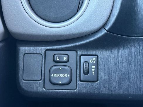 Used 2013 Toyota Yaris LE image 24