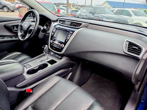 Used 2020 Nissan Murano SL w/ Moonroof Package image 12