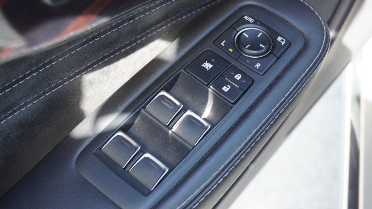 Used 2018 Lexus LS 500 w/ Interior Upgrade Package RWD image 24