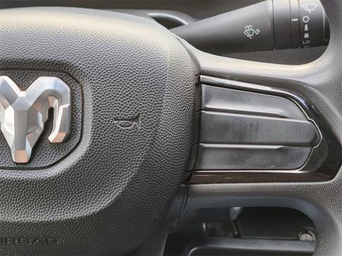 Used 2023 RAM ProMaster 2500 image 16