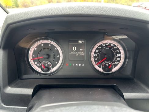 Used 2015 RAM 1500 Express image 20