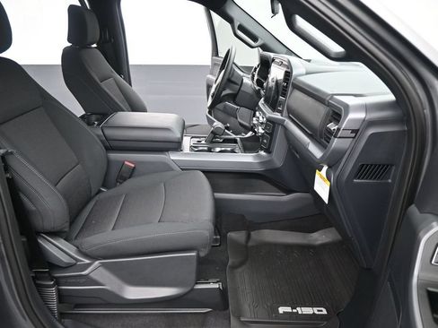 New 2026 Ford F150 XLT w/ FX4 Off-Road Package AWD/4WD image 12