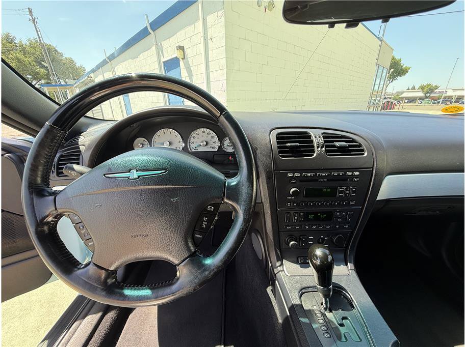 Used 2003 Ford Thunderbird RWD image 14