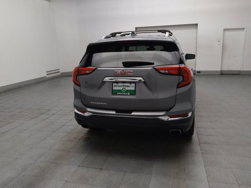 Used 2020 GMC Terrain SLT w/ Preferred Package FWD image 7