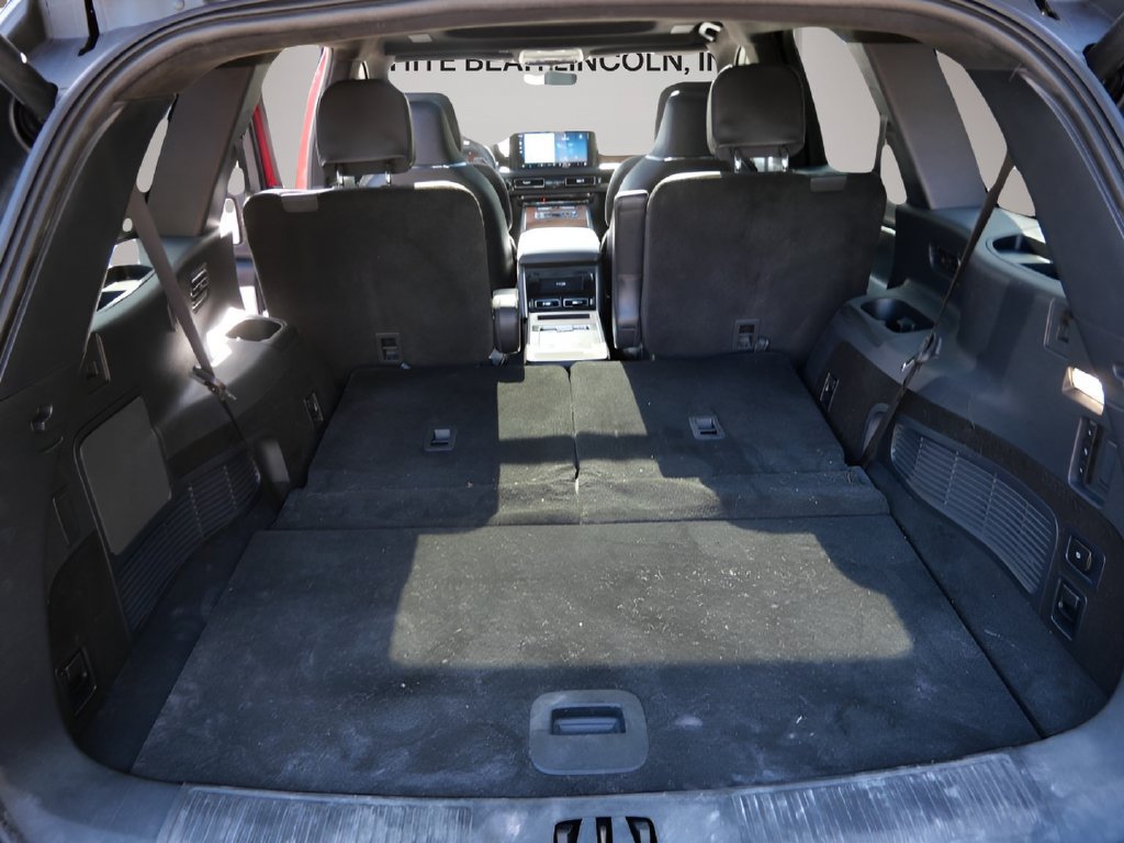 Certified 2025 Lincoln Aviator Black Label w/ Black Label Special Edition AWD/4WD image 12
