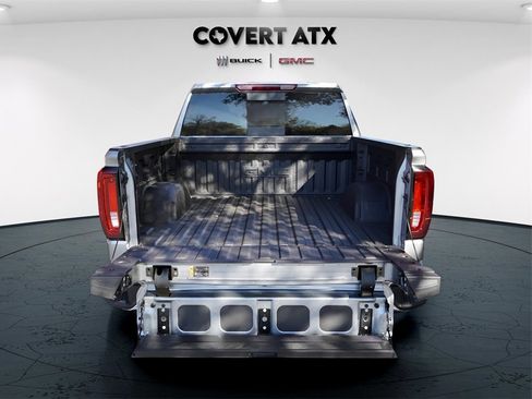 New 2026 GMC Sierra 1500 SLT image 6