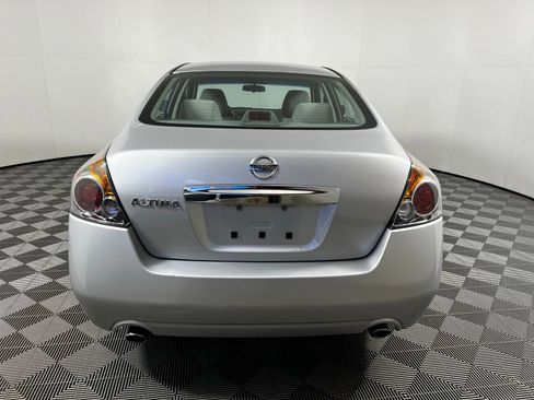 Used 2011 Nissan Altima 2.5 image 6