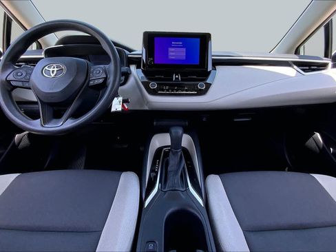 Used 2024 Toyota Corolla LE FWD image 15