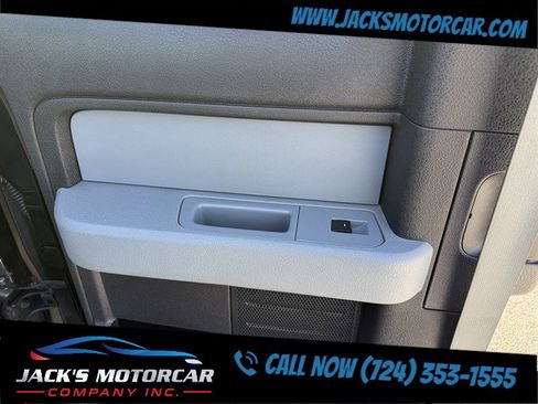 Used 2011 Ford F150 XLT w/ XLT Chrome Pkg image 23