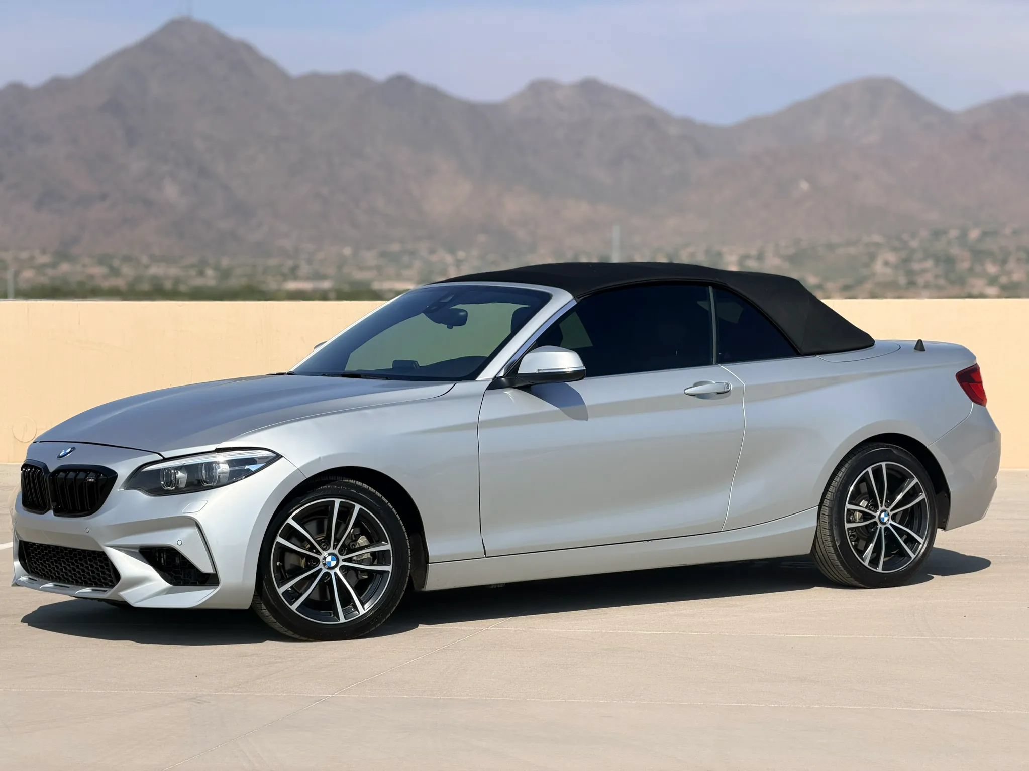 Used 2020 BMW 230i Convertible w/ Convenience Package RWD image 12