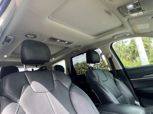 Used 2020 Kia Telluride SX w/ Towing Package image 50