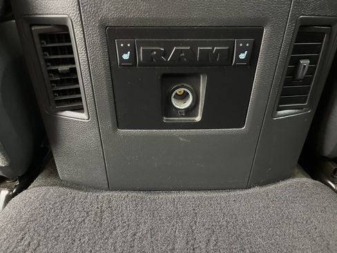 Used 2012 RAM 3500 Laramie w/ Max Tow Pkg AWD/4WD image 19