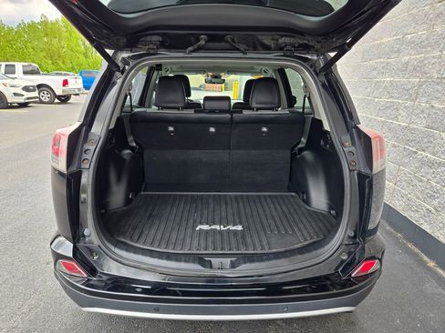 Used 2016 Toyota RAV4 Limited AWD/4WD image 34