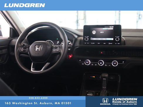 Used 2023 Honda CR-V EX image 4