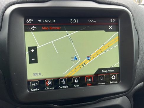 Used 2022 Jeep Renegade Trailhawk w/ Trailer Tow Group image 20