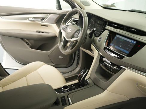 Used 2021 Cadillac XT5 Premium Luxury AWD/4WD image 44