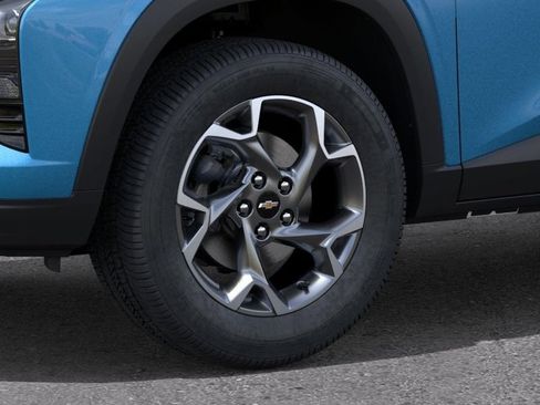 New 2026 Chevrolet Trax LT w/ Driver Confidence Package FWD image 10