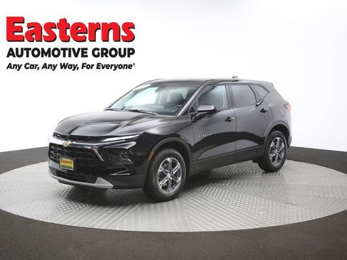 Used 2025 Chevrolet Blazer LT FWD image 53