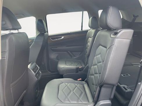 New 2026 Volkswagen Atlas SE AWD/4WD image 10