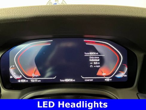 Used 2021 BMW 330i xDrive Sedan w/ Premium Package image 4