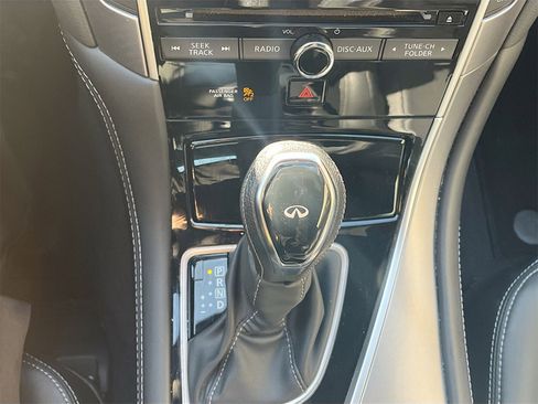 Used 2022 INFINITI Q60 3.0t Pure image 16