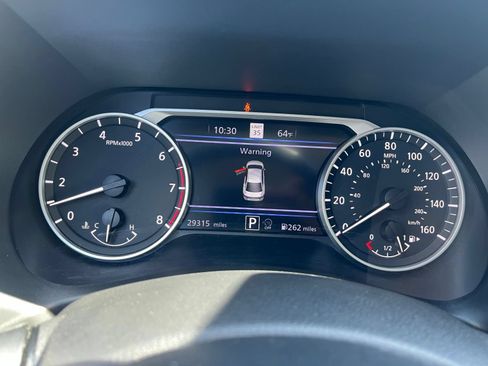 Used 2025 Nissan Sentra SV FWD image 38