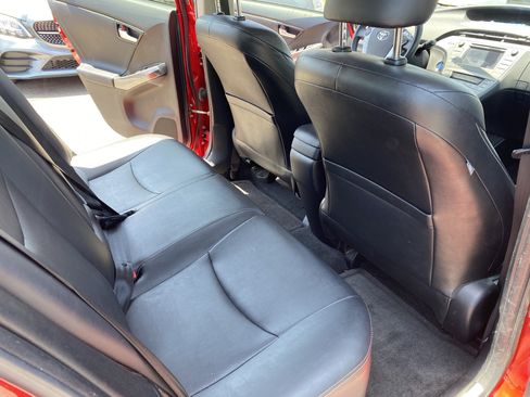 Used 2015 Toyota Prius Persona Series FWD image 15