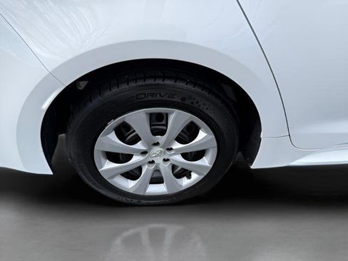Used 2024 Toyota Corolla LE FWD image 25