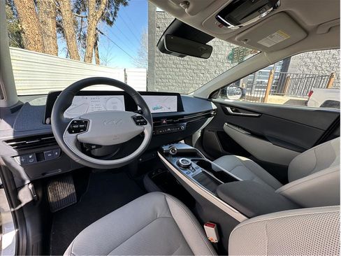 Used 2024 Kia EV6 Wind image 14