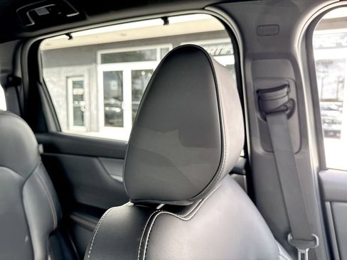 Used 2025 MAZDA CX-70 3.3 Turbo w/ Premium Plus Pkg image 21