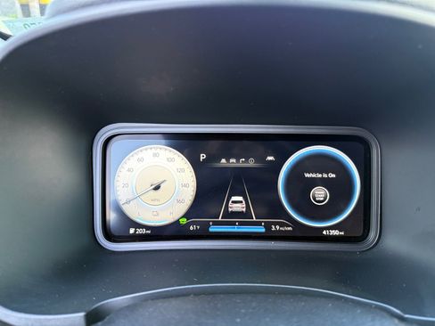 Used 2023 Hyundai Kona Limited image 24