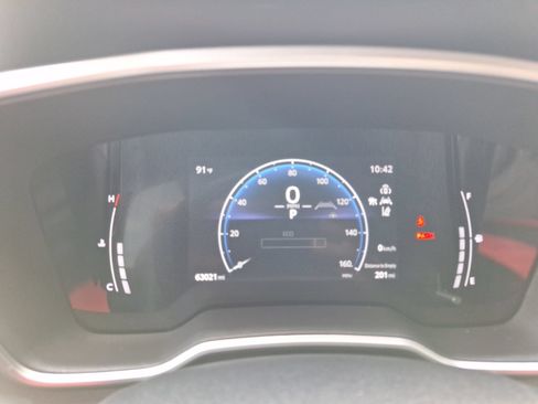 Used 2023 Toyota Corolla Cross XLE FWD image 19