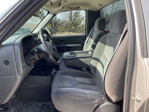 Used 2006 Chevrolet Silverado 1500 LT w/ Light Duty Power Package image 12